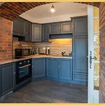 Апартаменты Le Brick & Wood I T2 I *
